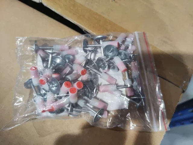 only 40PCS nails